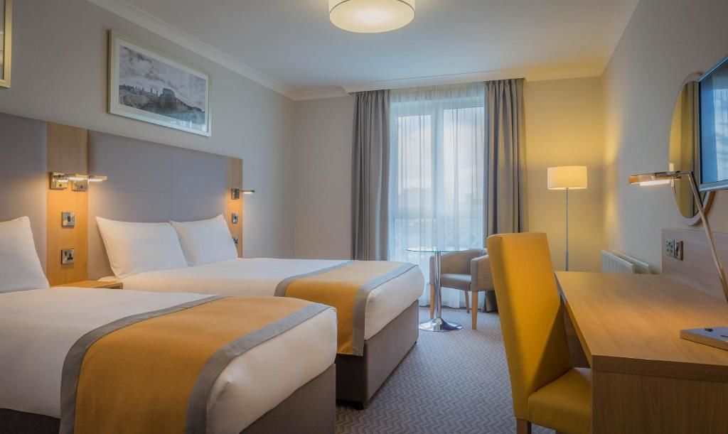 Отель Maldron Hotel, Newlands Cross Клондолкин